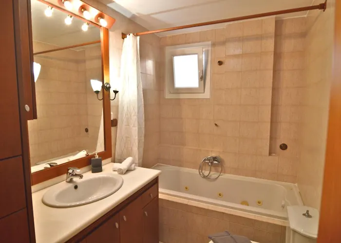 Harmony View * 卡斯托里亚