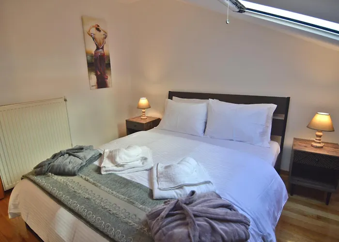 Harmony View 卡斯托里亚